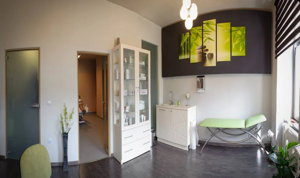 Cabinet de tratament în clinica Danaderm, str. Mihai Eminescu nr. 28, Vatra Dornei