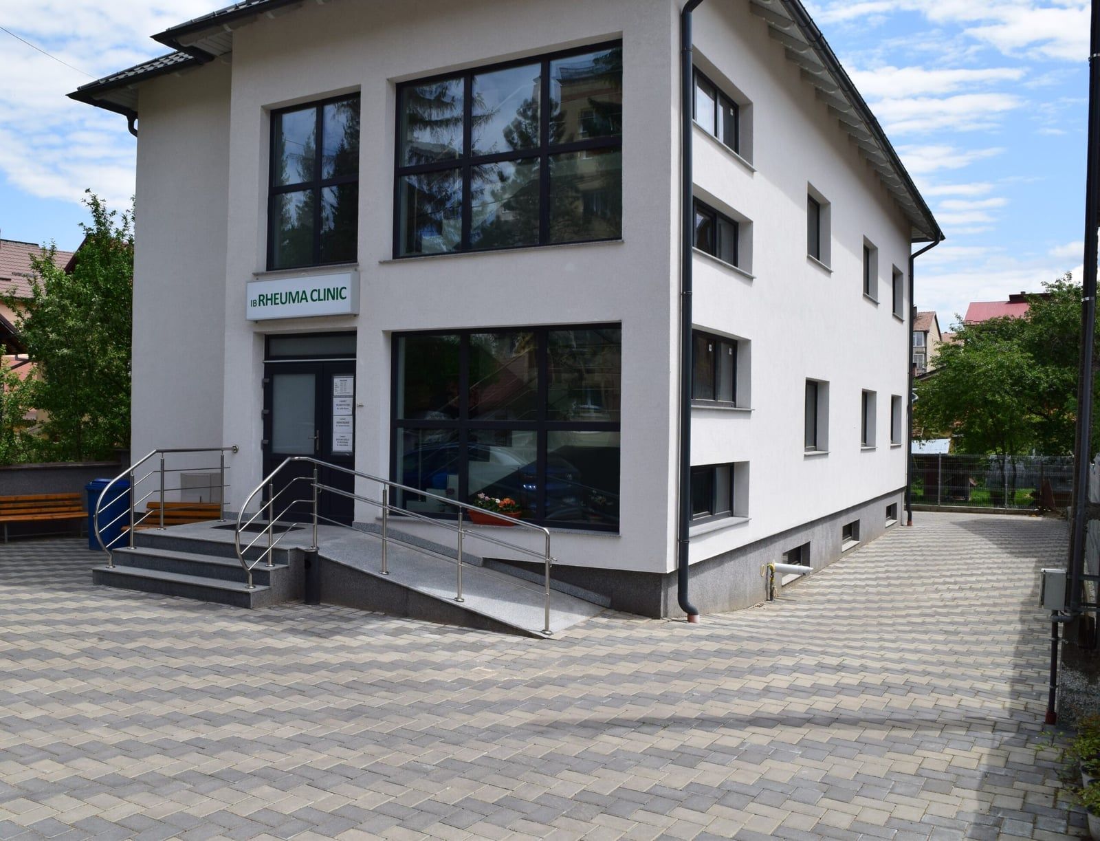 Clădirea IB Rheuma Clinic, str. Rândunicii nr. 1, Câmpulung Moldovenesc
